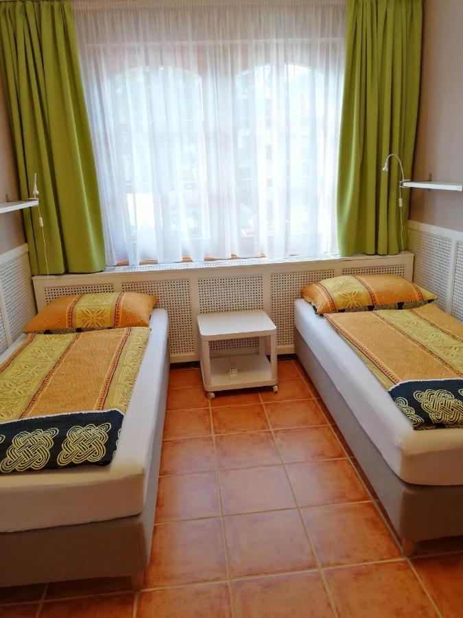 Bed and Breakfast Karpatia Panzio Эстергом Экстерьер фото